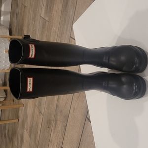 Hunter tall boots Size 7